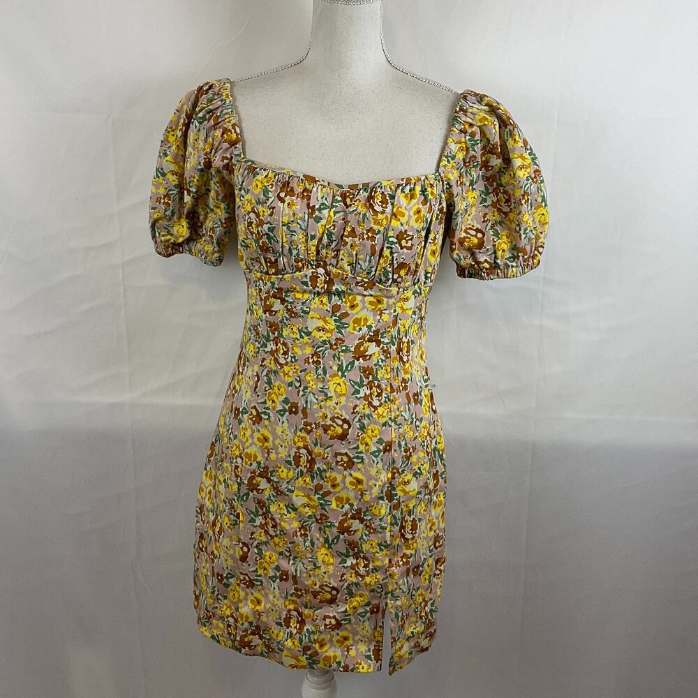 ASTR the Label Off Shoulder Sheath M Lavender Yellow Brown Green Floral Gathered